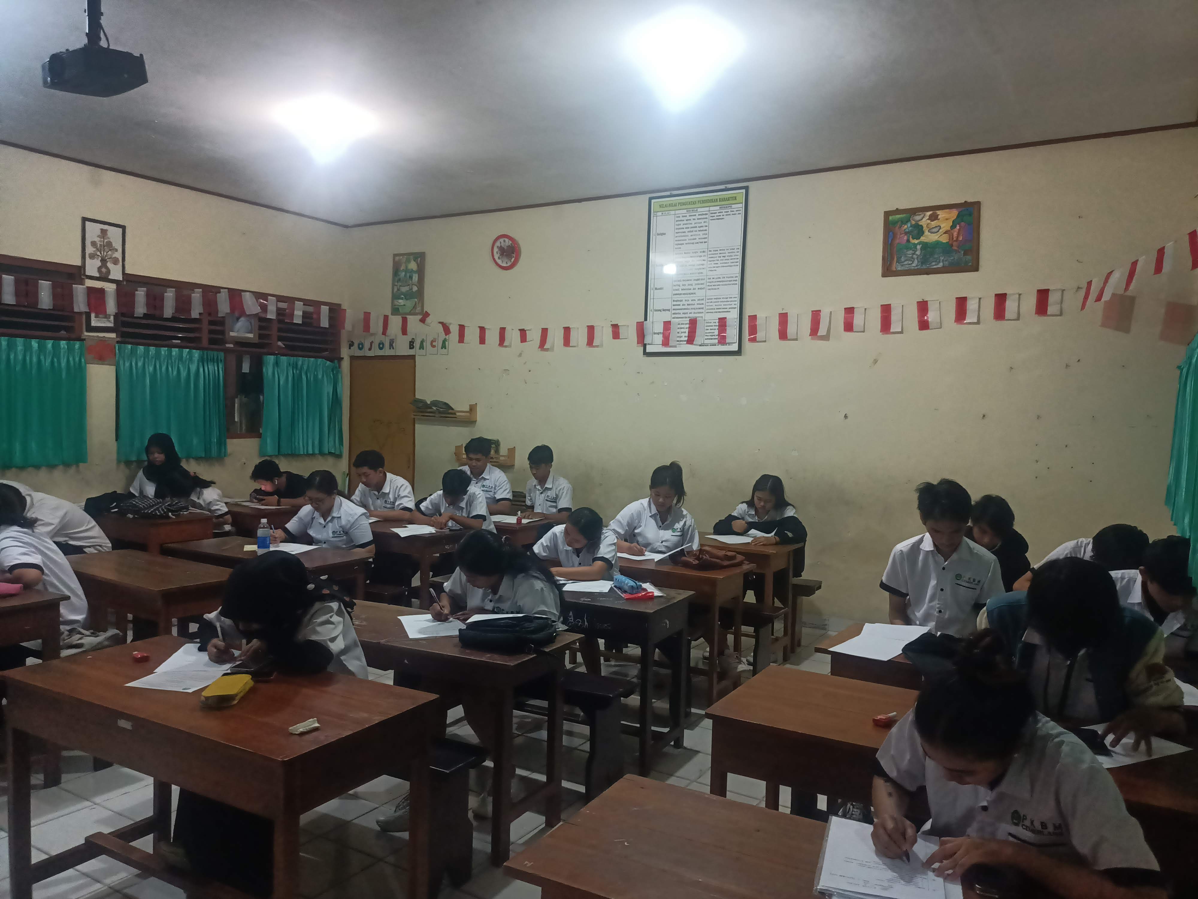 Pelaksanaan Penilaian Tengah Semester (PTS)